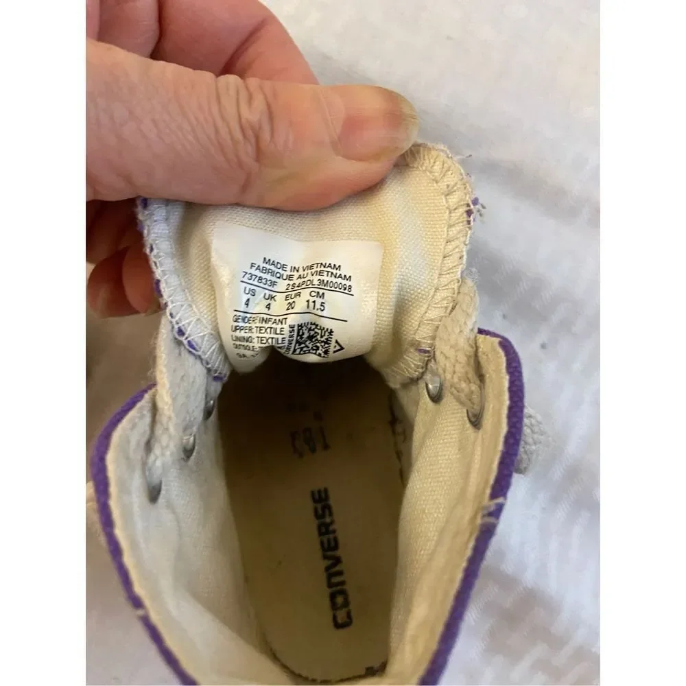 Converse all‎ star high top tennis shoes little girls size 4 purple